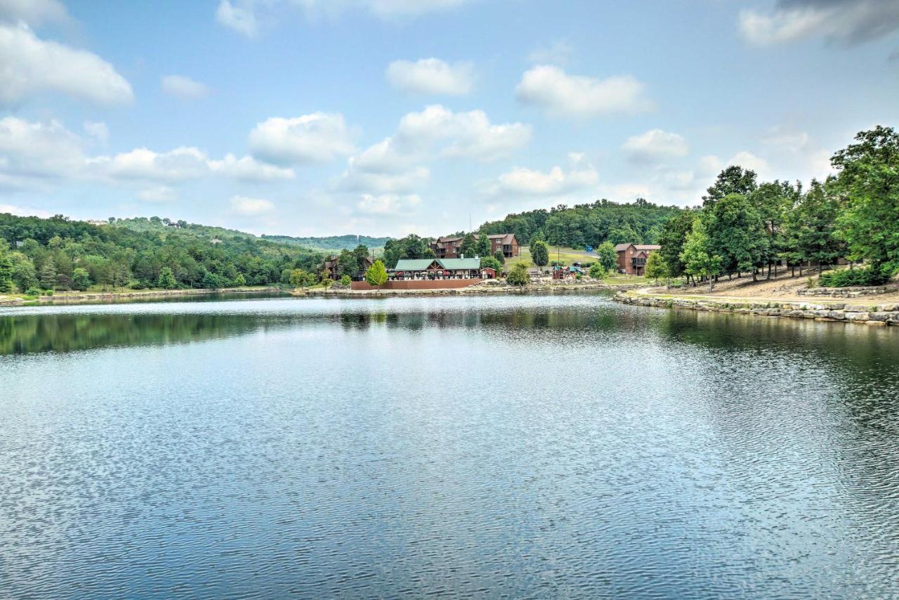 Branson West Cabin With Pool Access And Golfing Exterior foto